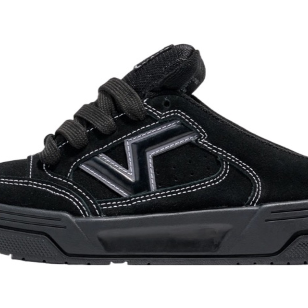 new Vans women's size 9 Shoes upland mule black/white stitching - Picture 3 of 4
